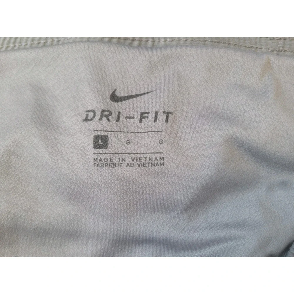 Women's Nike Tempo Shorts Size Large 8 Gray Dri‎ Fit
